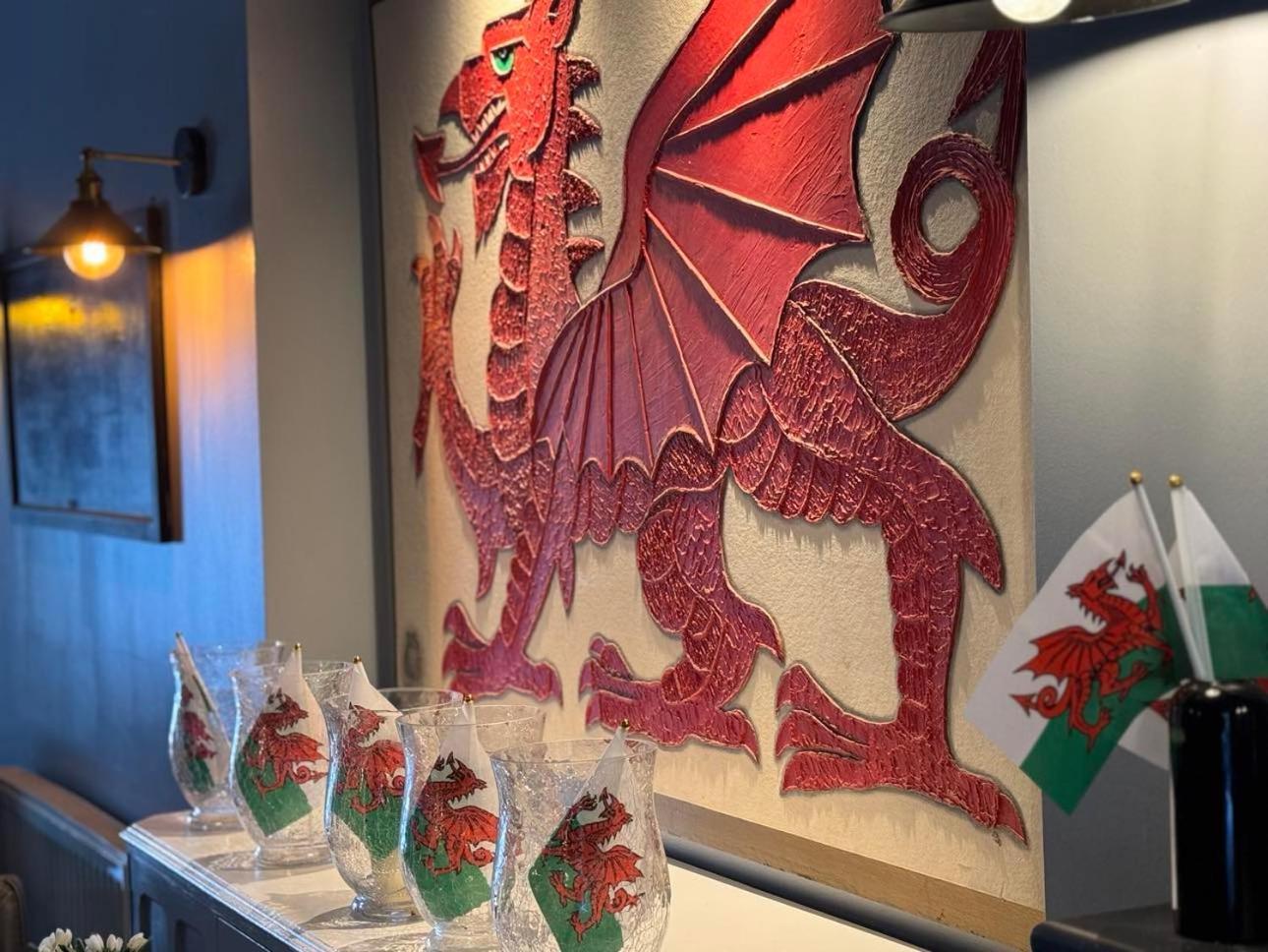 Y Castell Hotell Caernarfon Eksteriør bilde